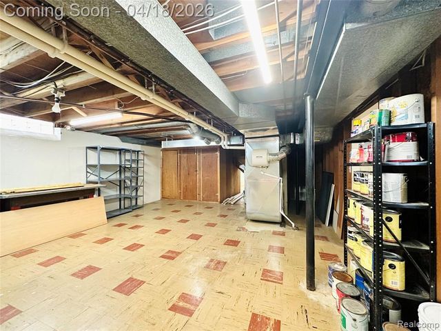 23213 Greencrest Street, Saint Clair Shores, MI 48080