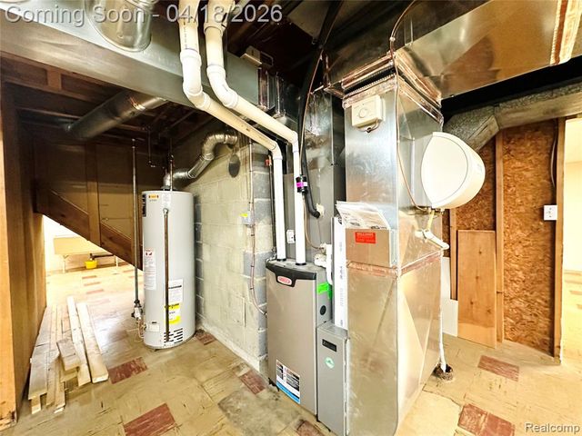 23213 Greencrest Street, Saint Clair Shores, MI 48080