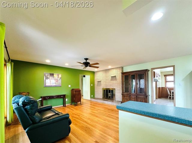 23213 Greencrest Street, Saint Clair Shores, MI 48080