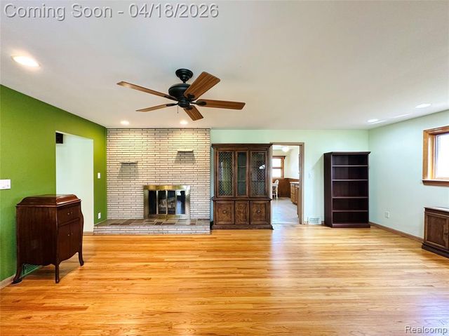 23213 Greencrest Street, Saint Clair Shores, MI 48080