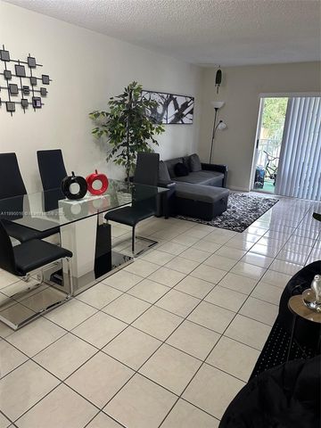 11301 SW 200th St 305-A, Miami, FL 33157