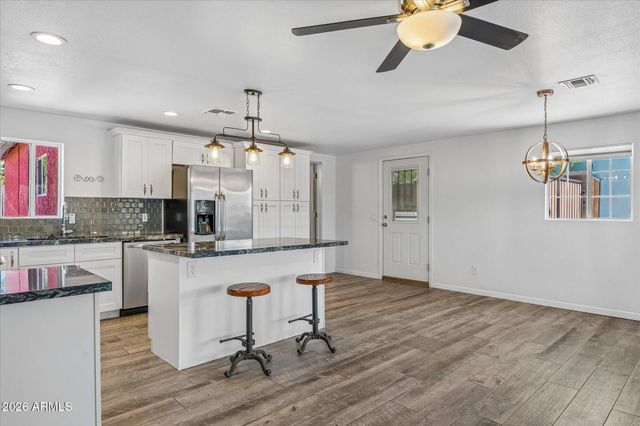 2218 E YALE Street, Phoenix, AZ 85006