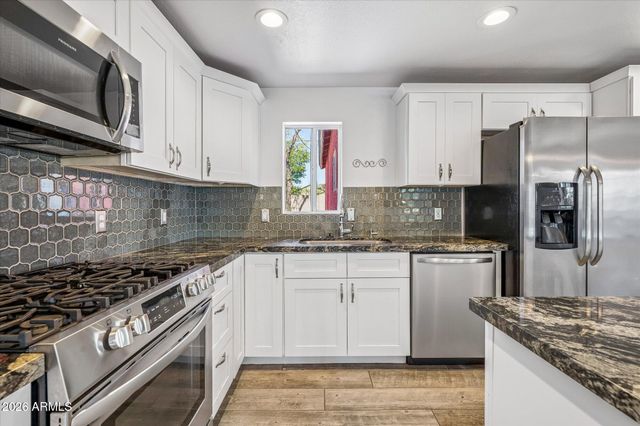 2218 E YALE Street, Phoenix, AZ 85006