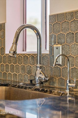 2218 E YALE Street, Phoenix, AZ 85006