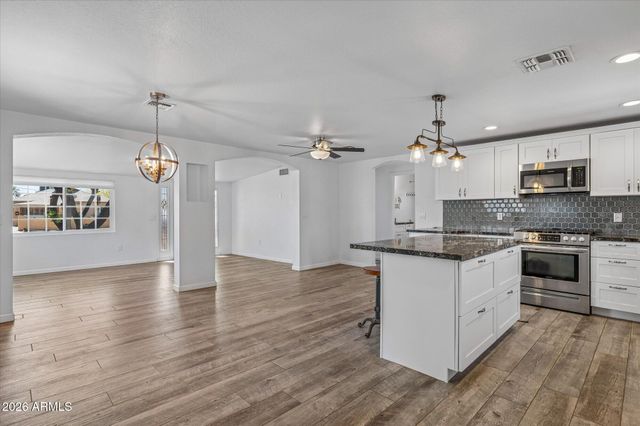 2218 E YALE Street, Phoenix, AZ 85006