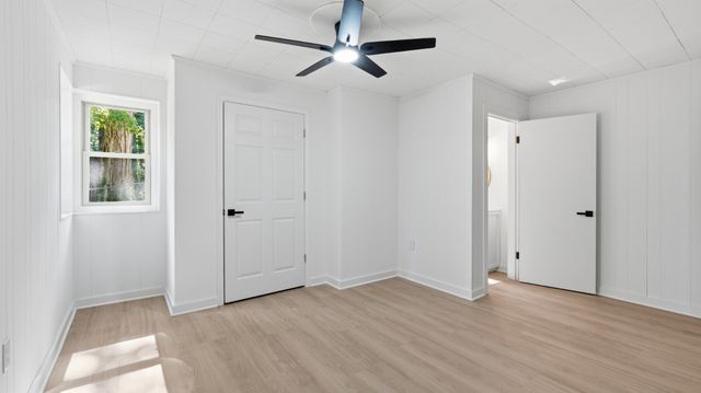 110 Point Cir, Tullahoma, TN 37388