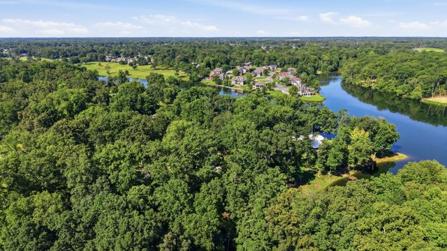 110 Point Cir, Tullahoma, TN 37388