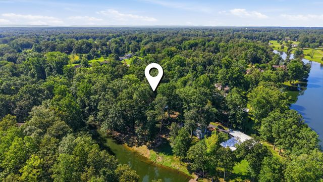 110 Point Cir, Tullahoma, TN 37388