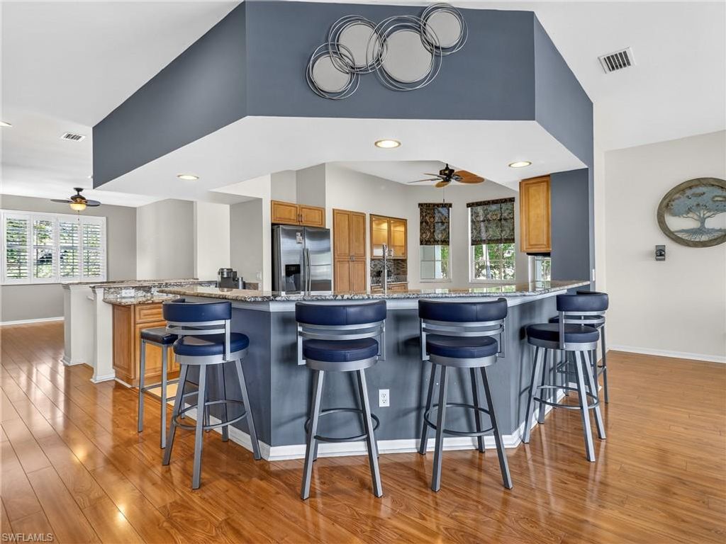 9030 Las Maderas DR 201, Bonita Springs, FL 34135