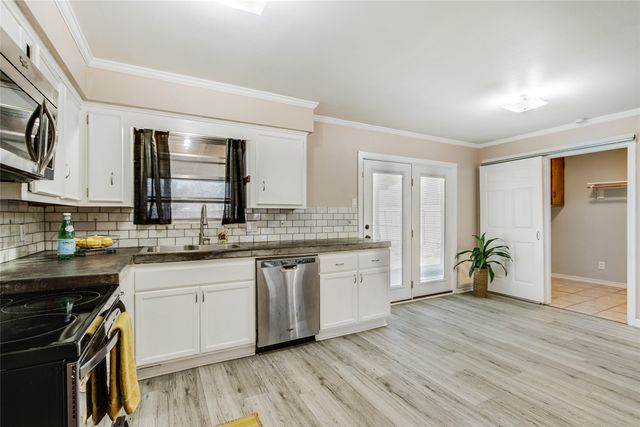 328 S 1st Street, Wylie, TX 75098