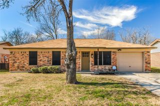 328 S 1st Street, Wylie, TX 75098