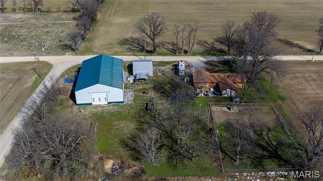 5731 W 408th Road, Bertrand, MO 63823