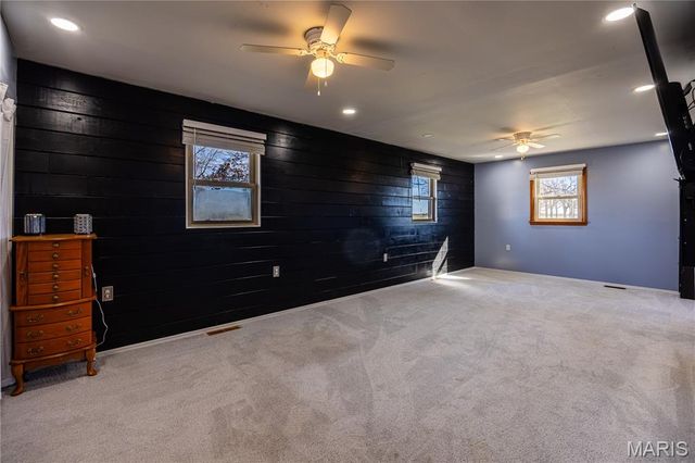 5731 W 408th Road, Bertrand, MO 63823