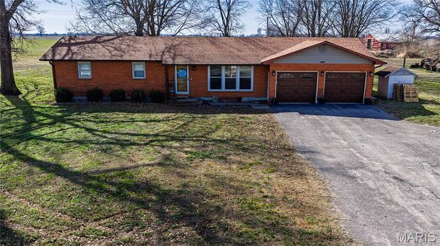 5731 W 408th Road, Bertrand, MO 63823