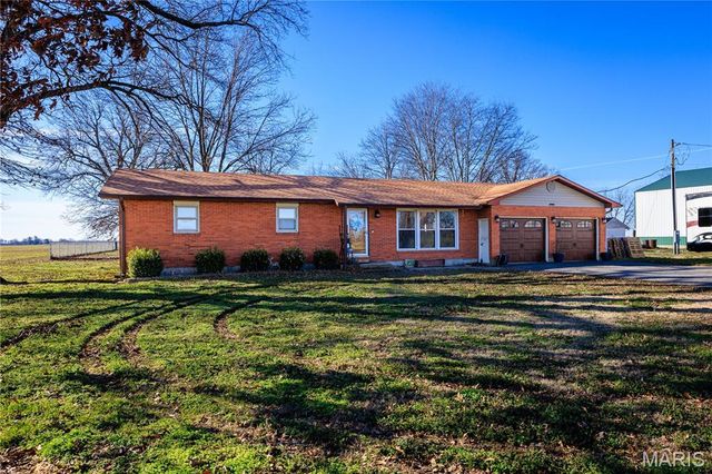 5731 W 408th Road, Bertrand, MO 63823