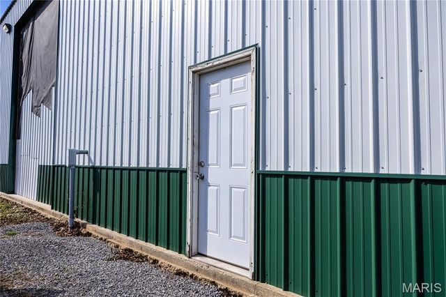 5731 W 408th Road, Bertrand, MO 63823