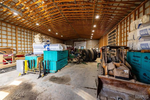 5731 W 408th Road, Bertrand, MO 63823