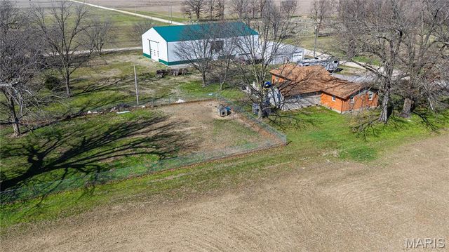 5731 W 408th Road, Bertrand, MO 63823