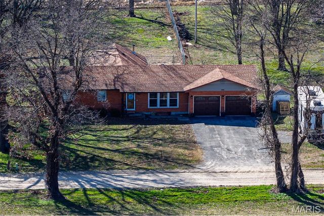 5731 W 408th Road, Bertrand, MO 63823