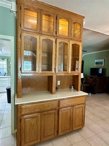 1614 Avenue Q, Santa Fe, TX 77510