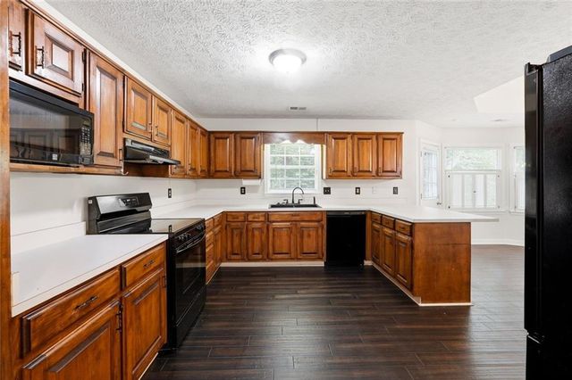 836 Bristol Way, Lithonia, GA 30058