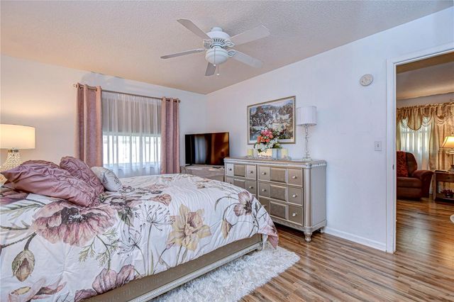 38351 IRONWOOD PLACE NA, Zephyrhills, FL 33542