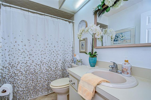 38351 IRONWOOD PLACE NA, Zephyrhills, FL 33542