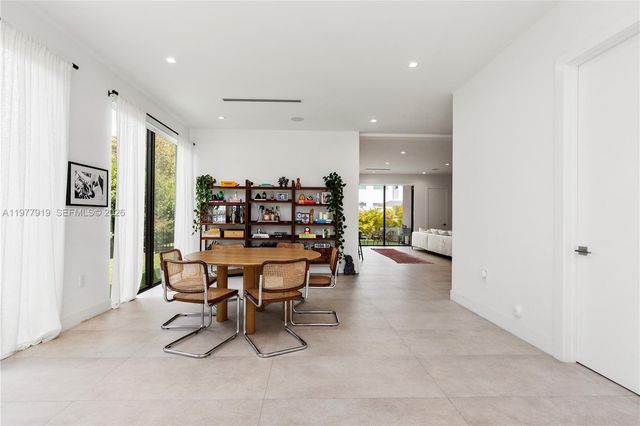 2225 SW 18th Avenue, Miami, FL 33145