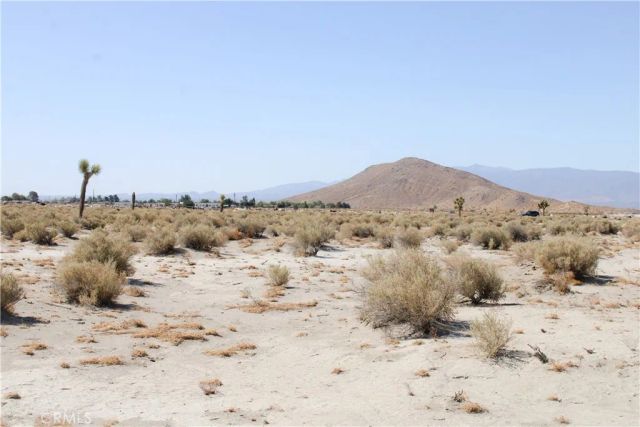 4 Markham, El Mirage, CA 92301