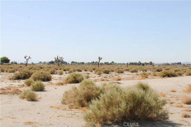 4 Markham, El Mirage, CA 92301