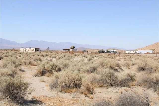 4 Markham, El Mirage, CA 92301