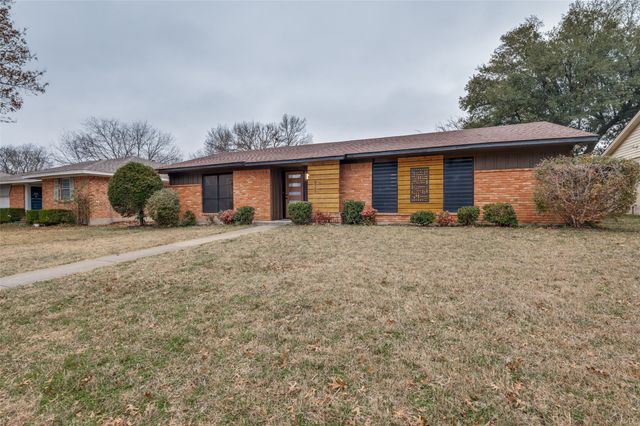 821 Sequoia Drive, Lancaster, TX 75146