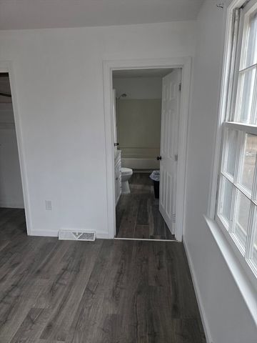 6 French St AA, Billerica, MA 01821