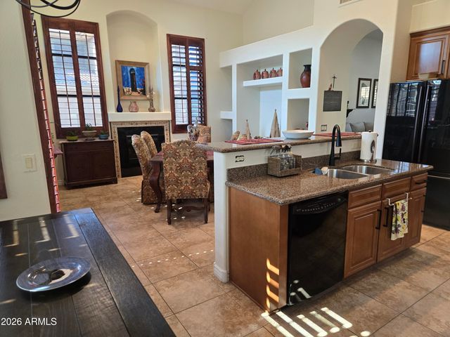 16820 E La Montana Drive 103, Fountain Hills, AZ 85268