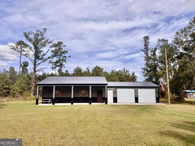 111 Dead River Road, Glenwood, GA 30428