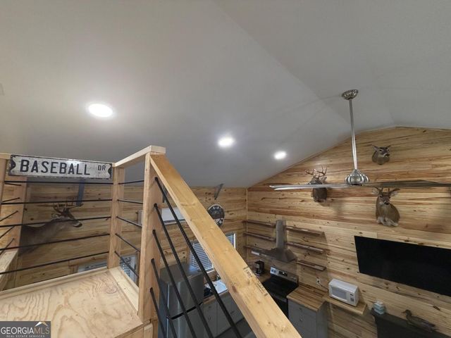 111 Dead River Road, Glenwood, GA 30428