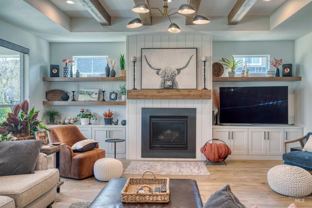 3308 W Miners Farm Dr, Boise, ID 83714