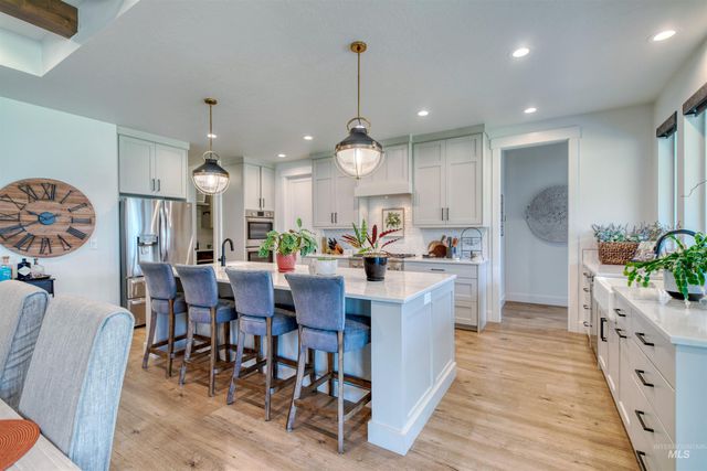 3308 W Miners Farm Dr, Boise, ID 83714