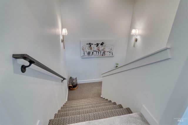 3308 W Miners Farm Dr, Boise, ID 83714