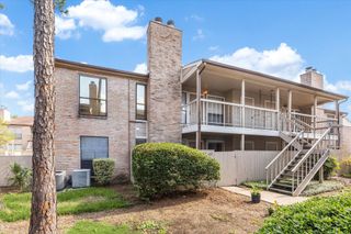2100 Wilcrest Drive 225, Houston, TX 77042