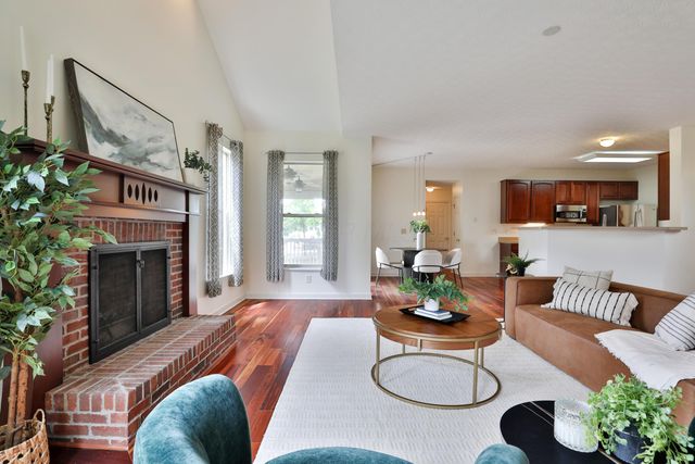 3193 Guffey Drive, Grove City, OH 43123