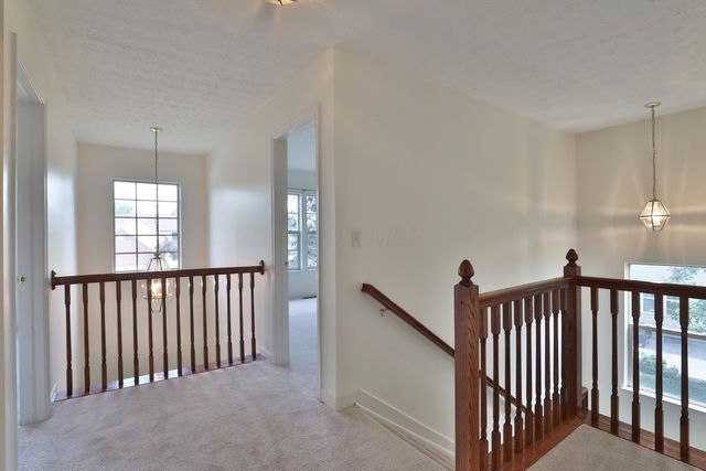 3193 Guffey Drive, Grove City, OH 43123