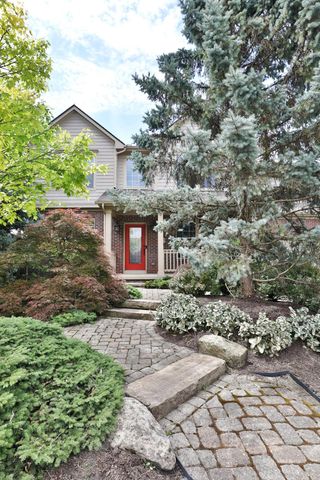 3193 Guffey Drive, Grove City, OH 43123