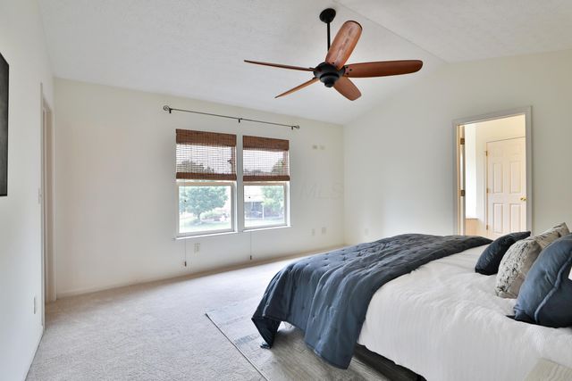 3193 Guffey Drive, Grove City, OH 43123