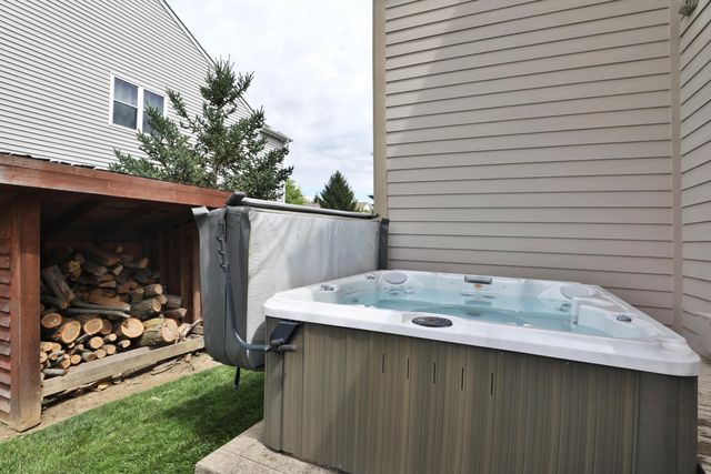 3193 Guffey Drive, Grove City, OH 43123