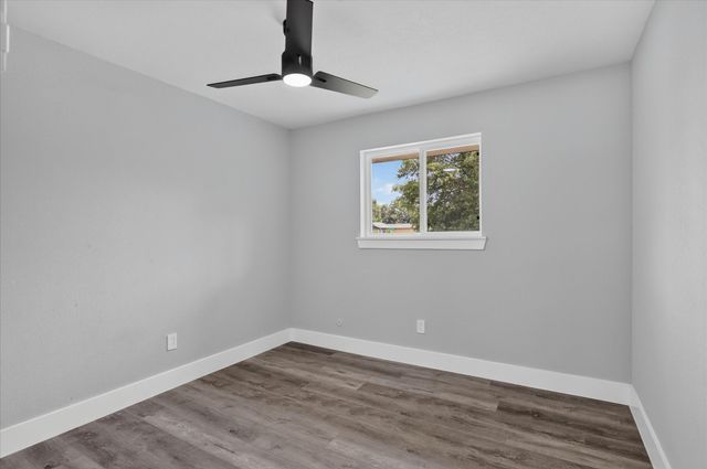 501 Kent Drive, Lewisville, TX 75067