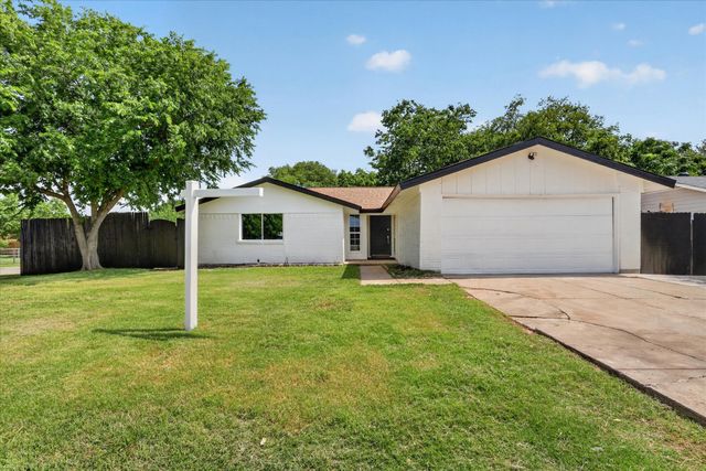 501 Kent Drive, Lewisville, TX 75067