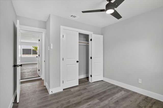 501 Kent Drive, Lewisville, TX 75067