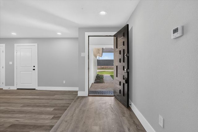 501 Kent Drive, Lewisville, TX 75067