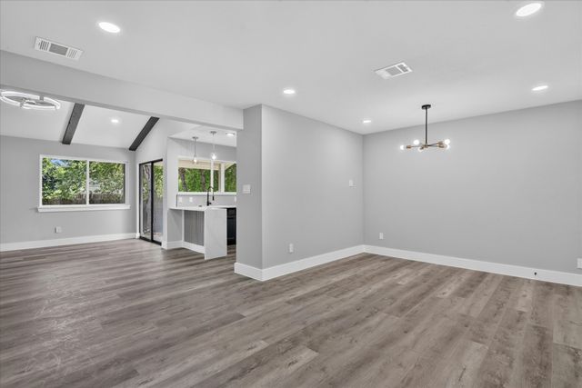 501 Kent Drive, Lewisville, TX 75067
